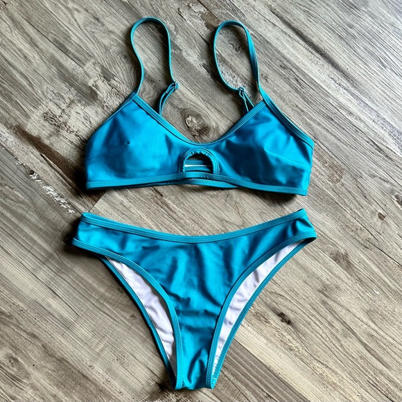 Cupshe Teal Cut Out Bralette Bikini - Picture 1 of 6